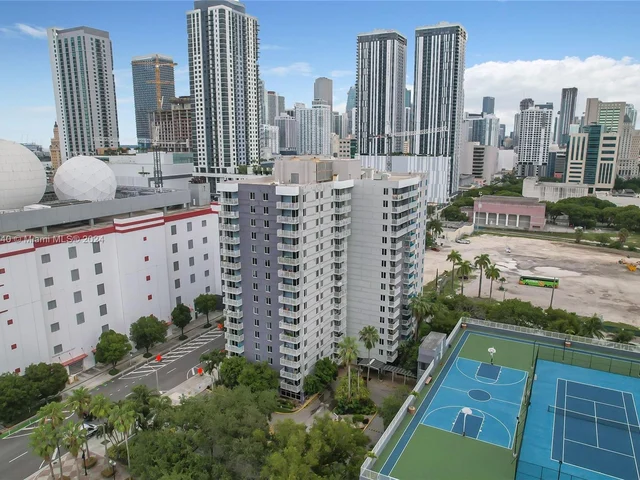 850 N Miami Ave # 1905, Miami FL 33136