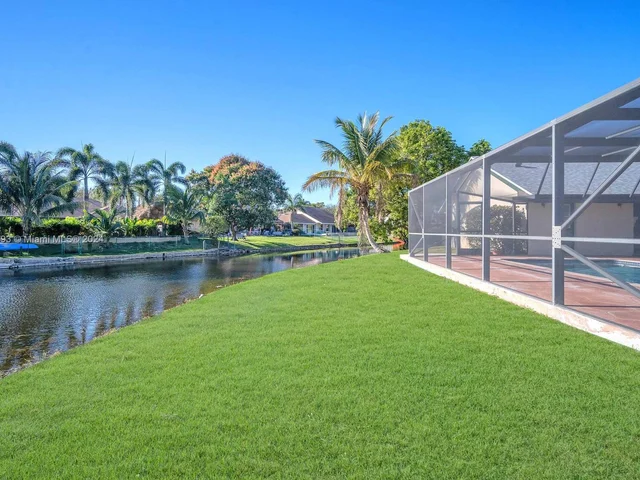 8750 SW 57th Pl, Cooper City FL 33328