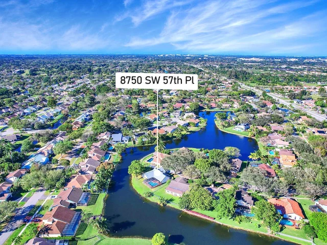 8750 SW 57th Pl, Cooper City FL 33328