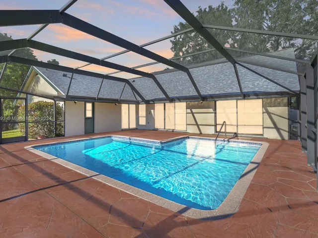 8750 SW 57th Pl, Cooper City FL 33328