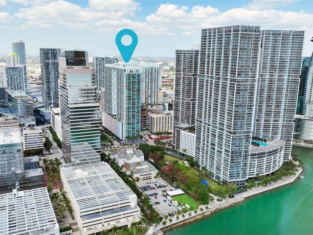 55 SE 6th St # 3705, Miami FL 33131