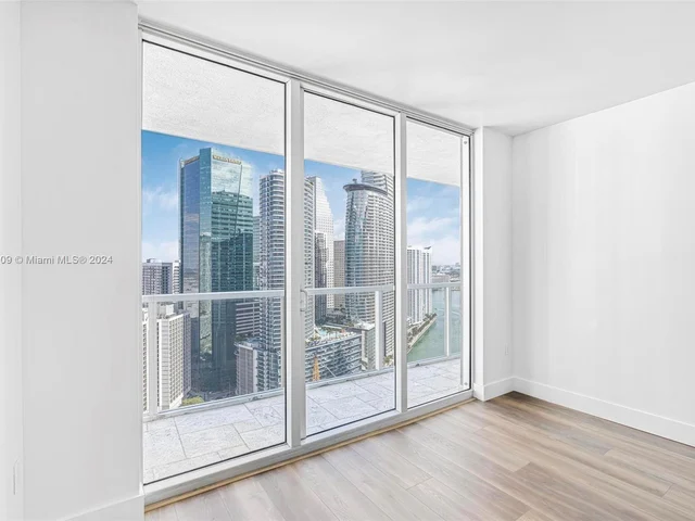 55 SE 6th St # 3705, Miami FL 33131