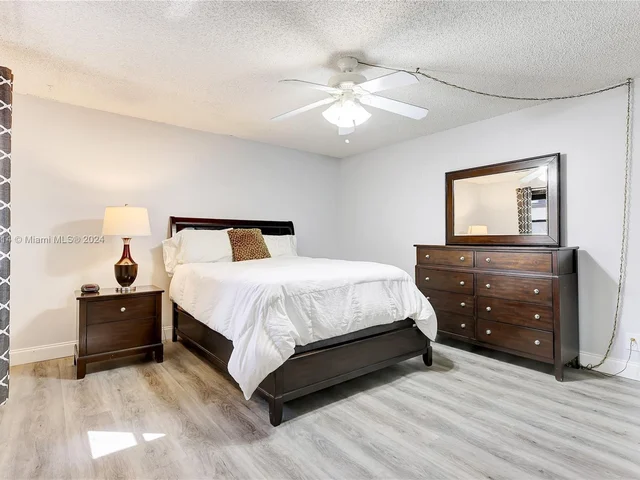 11294 Taft St # 11294, Pembroke Pines FL 33026