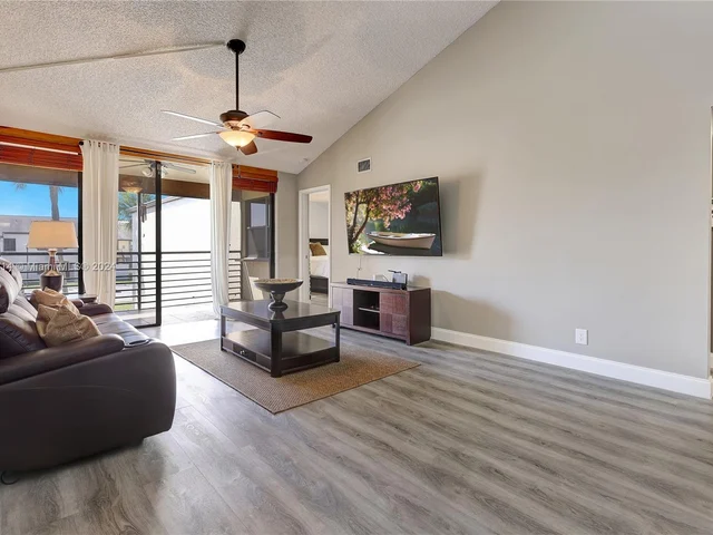 11294 Taft St # 11294, Pembroke Pines FL 33026