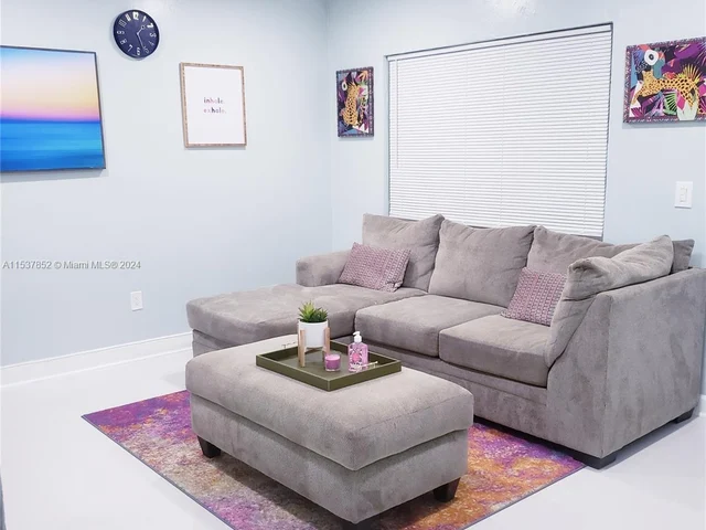 277 NW 75th St # 2, Miami FL 33150