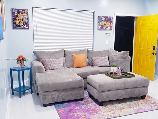 277 NW 75th St # 2, Miami FL 33150