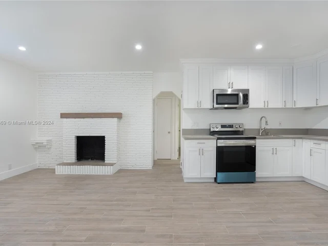 1818 Sherman St # 1, Hollywood FL 33020