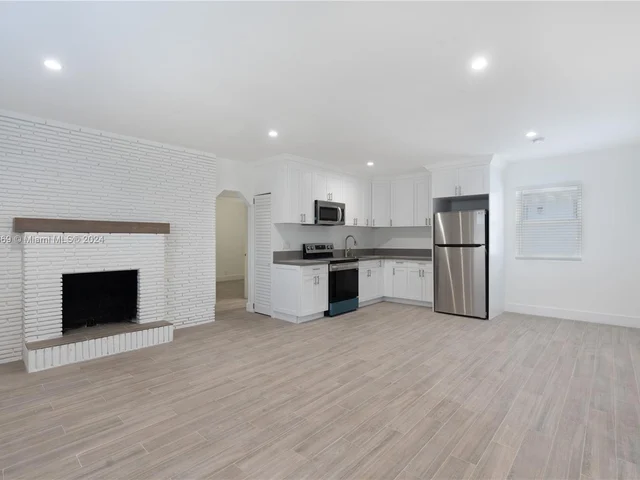 1818 Sherman St # 1, Hollywood FL 33020