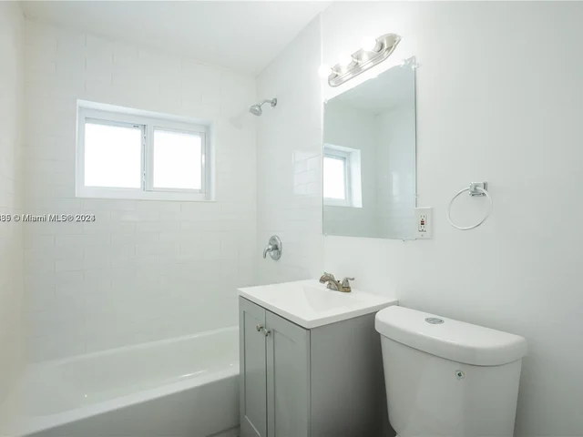 1818 Sherman St # 2, Hollywood FL 33020