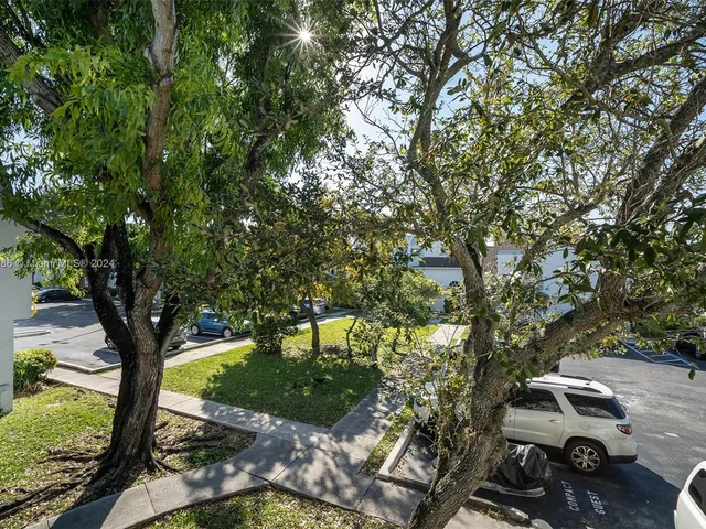 9770 NW 48th Ter # 196, Doral FL 33178