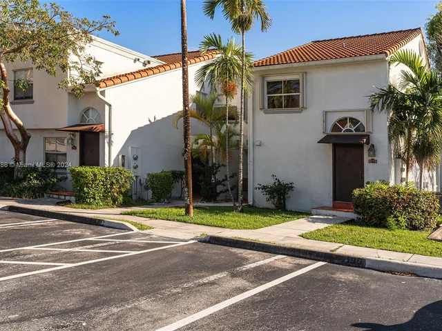 9770 NW 48th Ter # 196, Doral FL 33178