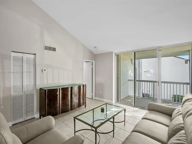 9770 NW 48th Ter # 196, Doral FL 33178