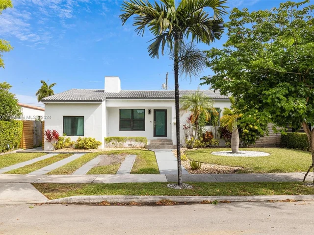 2485 SW 19th Ter, Miami FL 33145