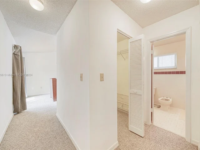 11319 SW 74th Ter, Miami FL 33173