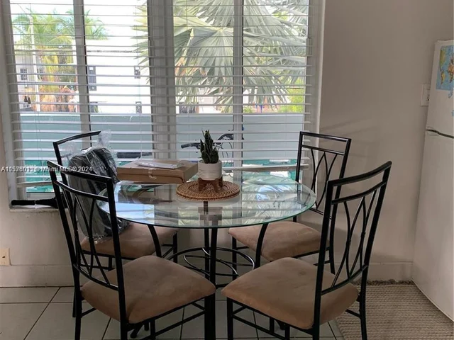 1980 Bay Dr # 20, Miami Beach FL 33141