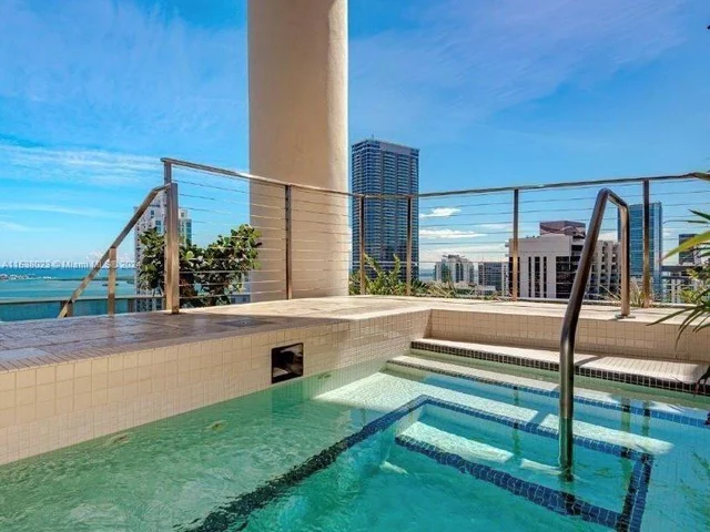 801 S Miami Ave # 4706, Miami FL 33130