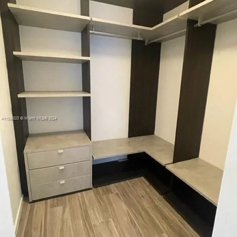 801 S Miami Ave # 4706, Miami FL 33130