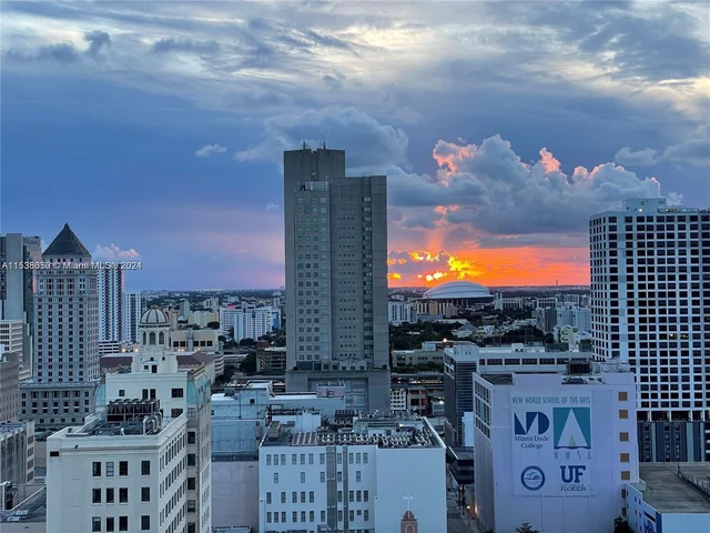 133 NE 2nd Ave # 2317, Miami FL 33132