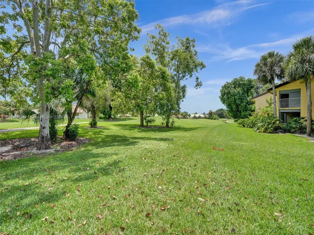 8740 Azalea Ct # 204, Tamarac FL 33321