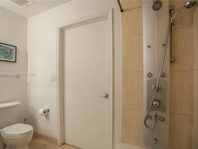 1750 N Bayshore Dr # 1104, Miami FL 33132