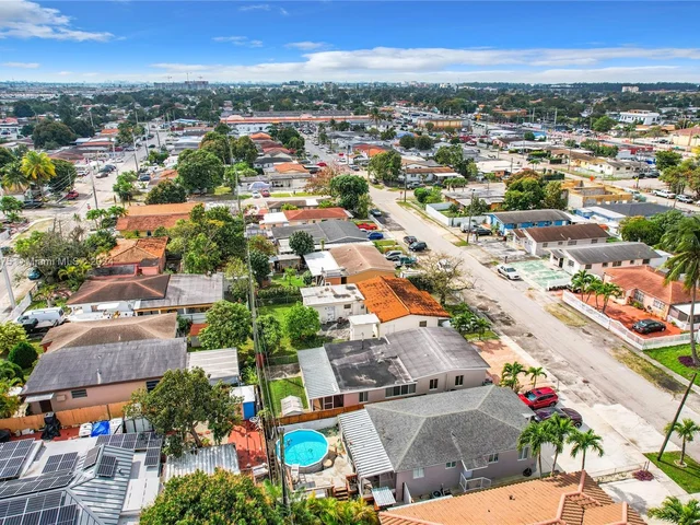 4351 E 8th Lane, Hialeah FL 33013