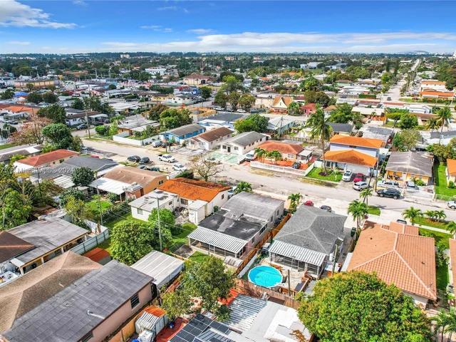 4351 E 8th Lane, Hialeah FL 33013