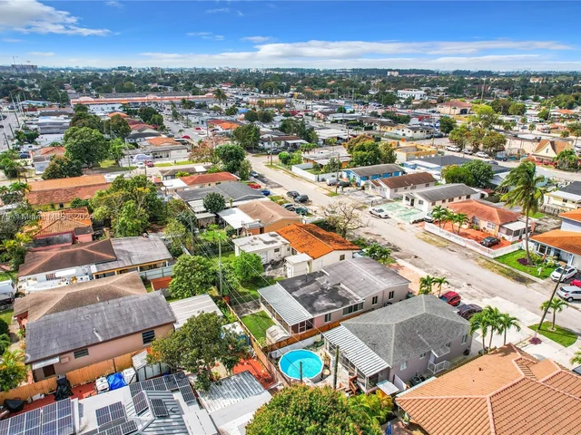 4351 E 8th Lane, Hialeah FL 33013