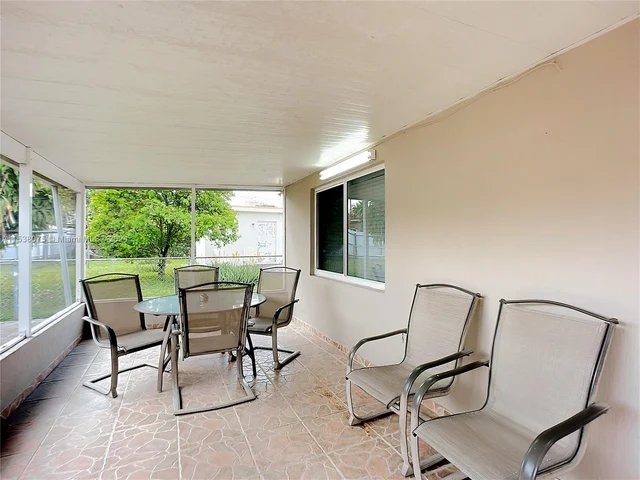 4351 E 8th Lane, Hialeah FL 33013