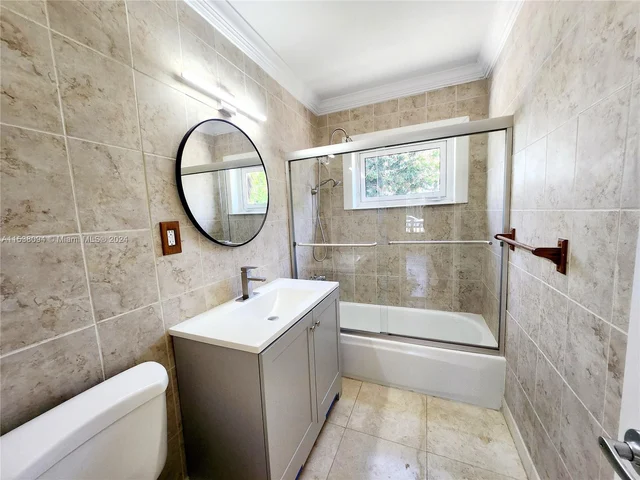 5364 NW 1st Ave, Oakland Park FL 33309