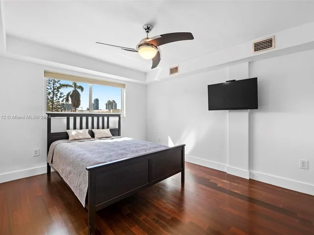 730 Pennsylvania Ave # 412, Miami Beach FL 33139