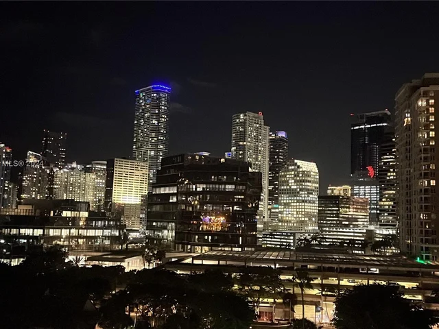 540 Brickell Key Dr # 1011, Miami FL 33131