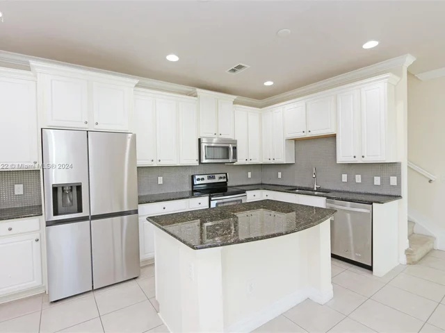 9968 Eagle Creek Center Blvd # 9968, Orlando FL 32832