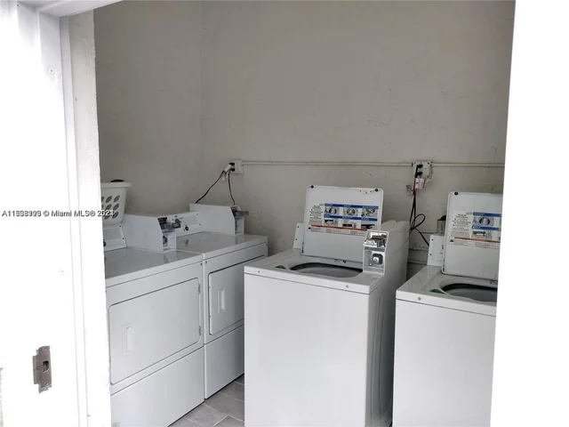 1618 Michigan Ave # 6, Miami Beach FL 33139