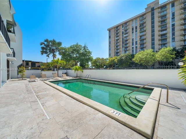 2345 NE 135th St # 102, North Miami FL 33181