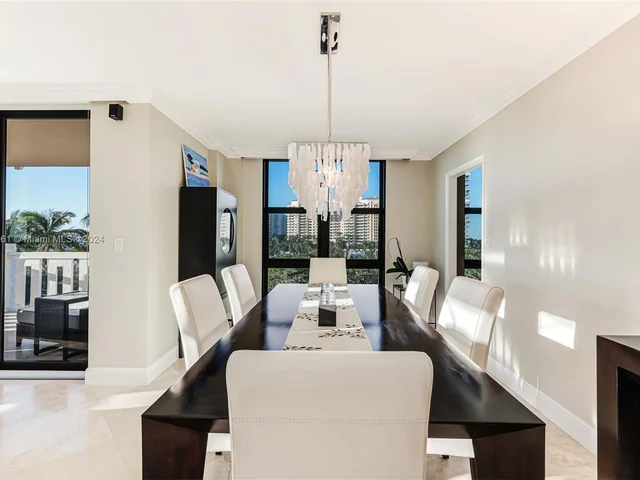 1121 Crandon Blvd # E401, Key Biscayne FL 33149