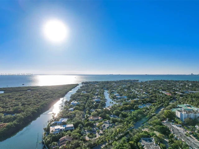 1121 Crandon Blvd # E401, Key Biscayne FL 33149