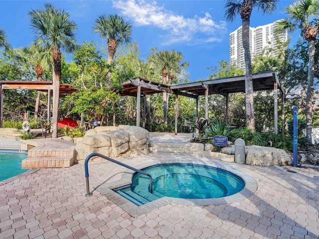 3400 NE 192nd St # 805, Aventura FL 33180