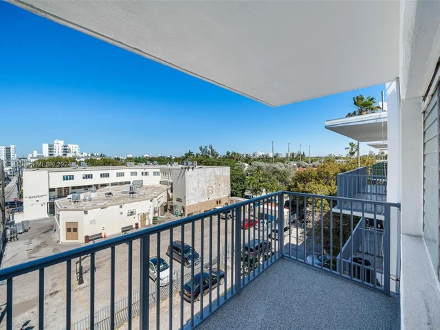 1100 Alton Rd # 5A, Miami Beach FL 33139