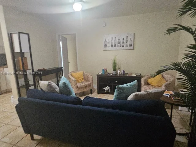 3071 SW 27th Ave # 9, Miami FL 33133