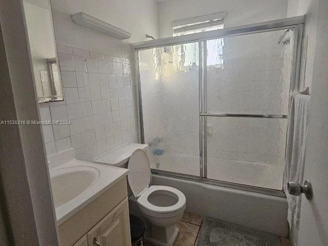 3071 SW 27th Ave # 9, Miami FL 33133