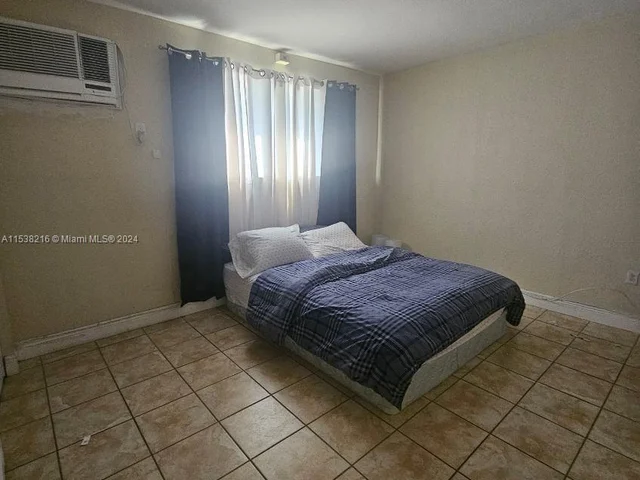 3071 SW 27th Ave # 9, Miami FL 33133