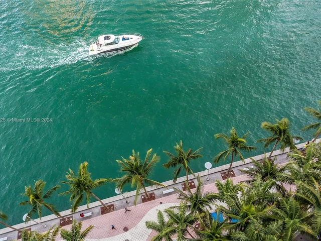 335 S Biscayne Blvd # 1505, Miami FL 33131