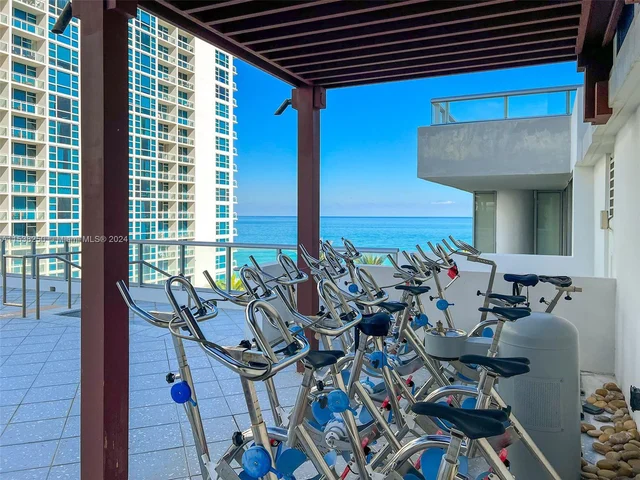 6899 Collins Ave # 1107, Miami Beach FL 33141