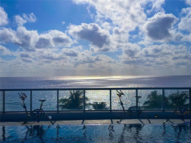 6899 Collins Ave # 1107, Miami Beach FL 33141