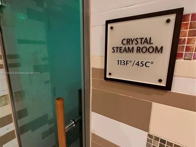 6899 Collins Ave # 1107, Miami Beach FL 33141