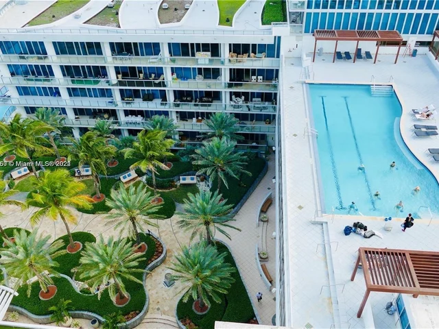 6899 Collins Ave # 1107, Miami Beach FL 33141