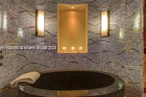 6899 Collins Ave # 1107, Miami Beach FL 33141