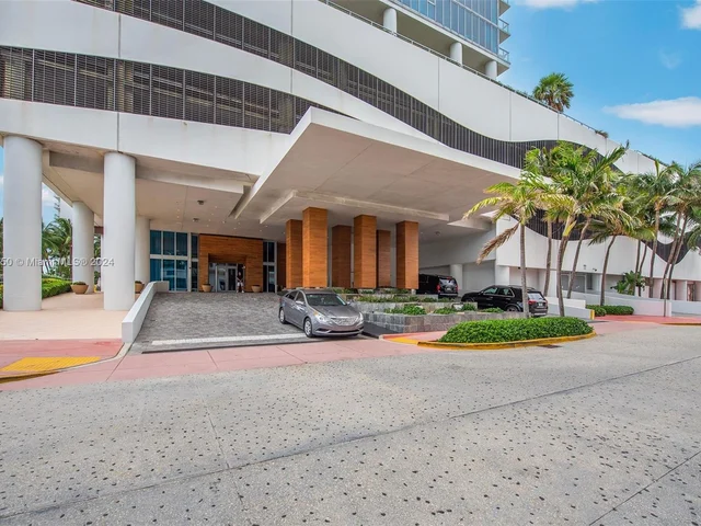 6899 Collins Ave # 1107, Miami Beach FL 33141