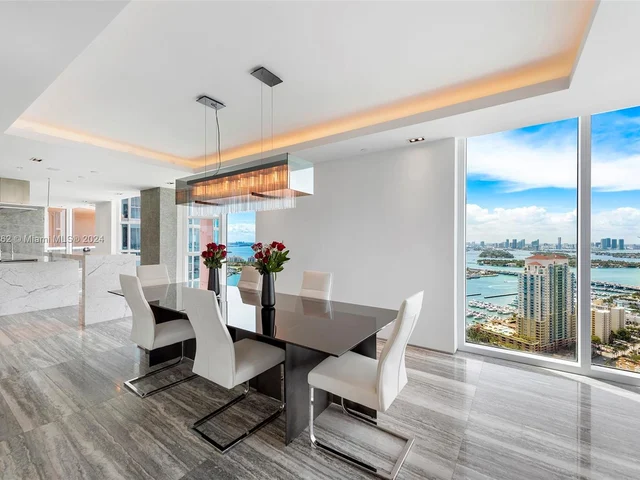 300 S Pointe Drive, Miami Beach FL 33139