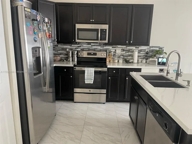 3337 W 105th Ter # 3337, Hialeah FL 33018